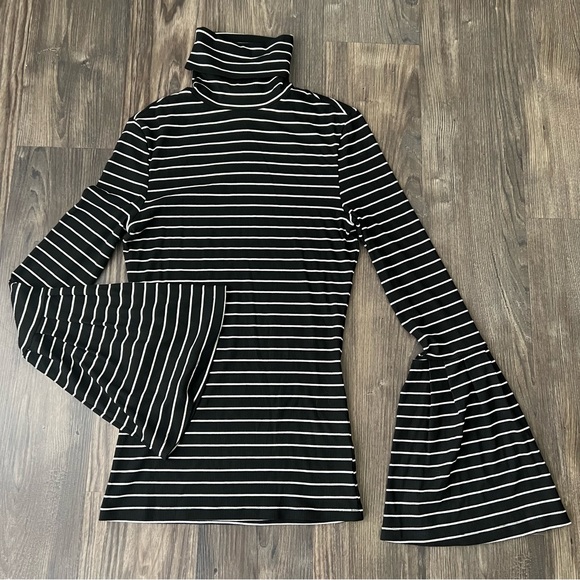 Paige Kenzie Black and White Stripe Modal Turtleneck Bell Sleeve Ribbed Shirt - Picture 2 of 13